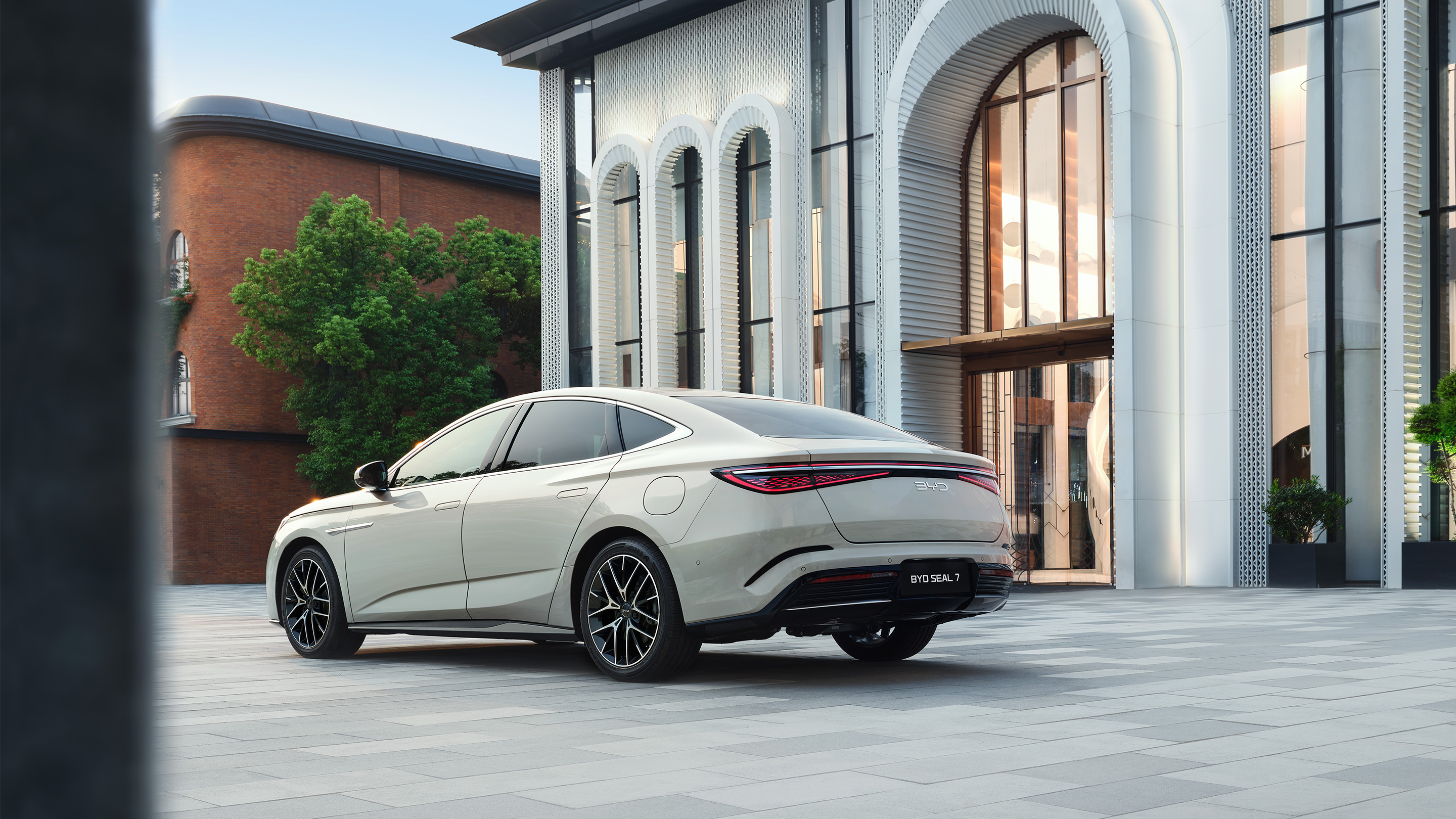 asiagame SEAL 7 DM-i